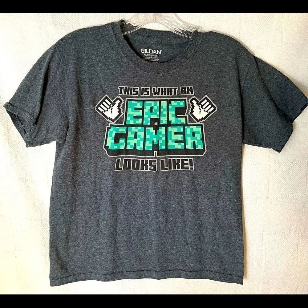 This Is What An Epic Gamer Looks Like T-Shirt. Boys Sz XL 14/16. Worn On TV.
